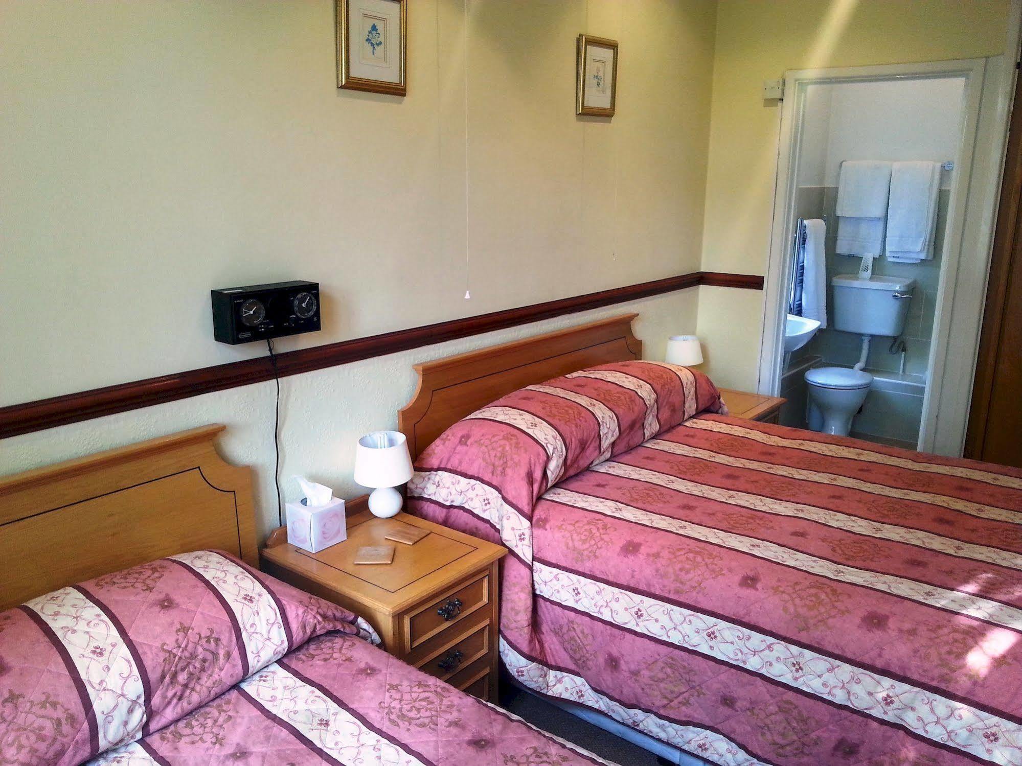 The Nyton Guesthouse Ely Kültér fotó